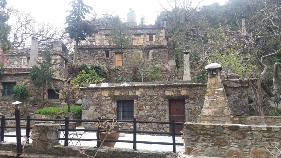 Chania: Milia Mountain Tour w/Lunch Olive Oil/Wine Tastings - Why this day gets you away from resort Crete