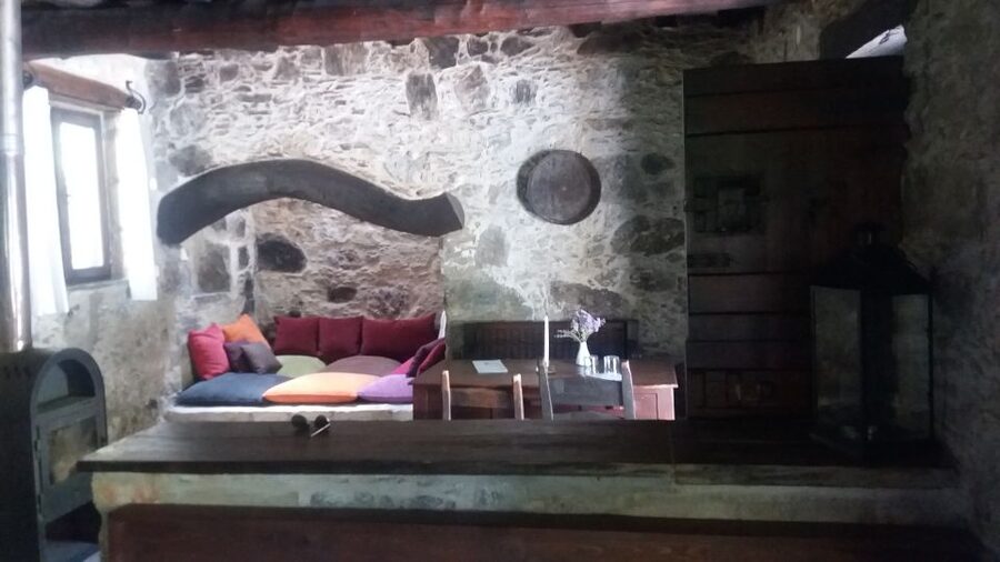 Chania: Milia Mountain Tour w/Lunch Olive Oil/Wine Tastings - Guides, transport, and the feel of the day