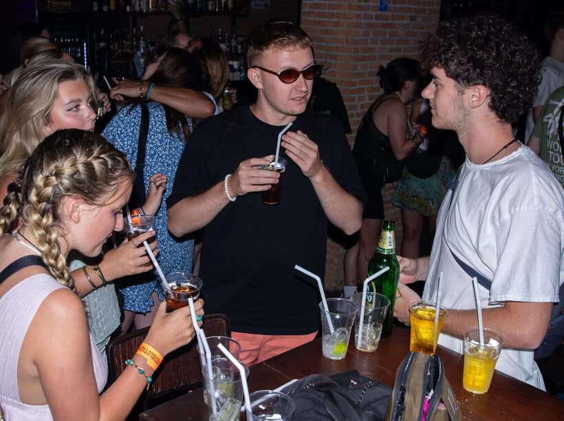 Chiang Mai Pub Crawl: The Best Nightlife in Town! - Four bars, changing routes, and a nightclub finish