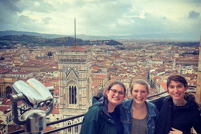 Chianti Wine Tour from Florence - Group size, languages, and guide quality