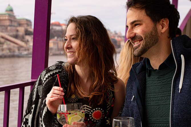 Cocktail Cruise and City Views on the Danube in Budapest - Budapest’s bridges, one by one