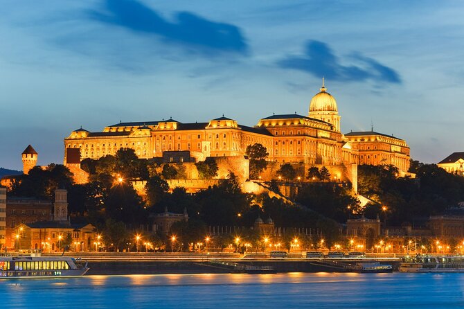 Cocktail Cruise and City Views on the Danube in Budapest - Gellért Hill, the university, and the southern riverfront