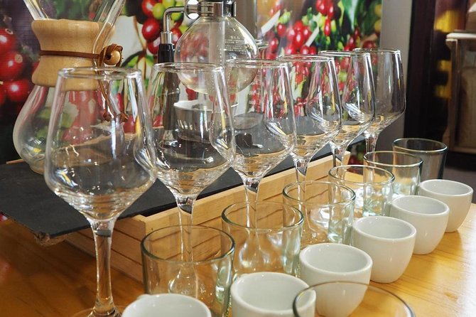 Coffee tasting experience at Divino Café Especial - A coffee lesson in the heart of La Candelaria