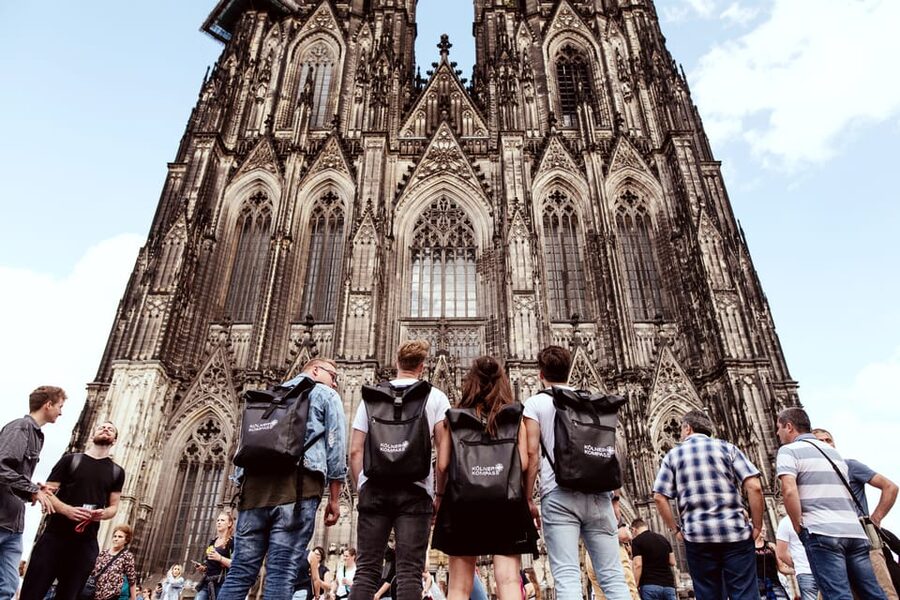 Cologne: Brewery Tour with 3 Kölsch Beer Tastings - Heumarkt as the natural finish