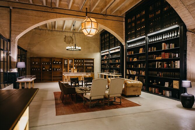 Complete winery experience: visit, tasting and traditional food - Starting at 1:00 pm in Laguardia