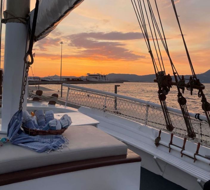 Corfu: Sunset Cruise on Classic Boat with Cocktails & Snacks - What you actually get to eat and drink