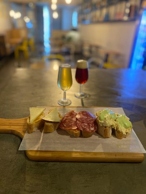 Craft Beer Tasting and tapas in Valencia - Who Will Enjoy This Most