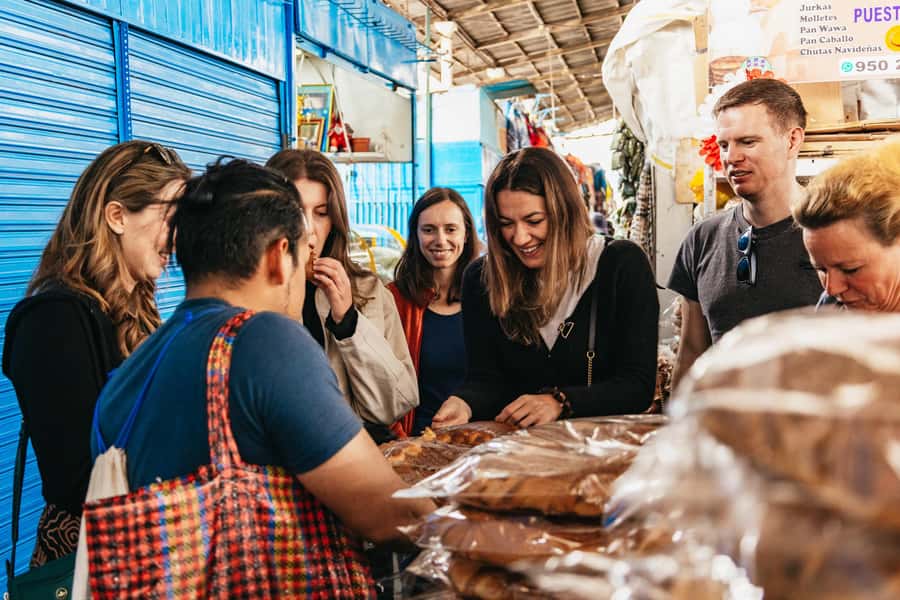 Cusco: Peruvian Cooking Class, Cocktails & Local Market Tour - Walking from the market to the cooking studio