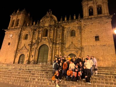 Cusco: Pub Crawl with Skip-the-Line Access and Drinks