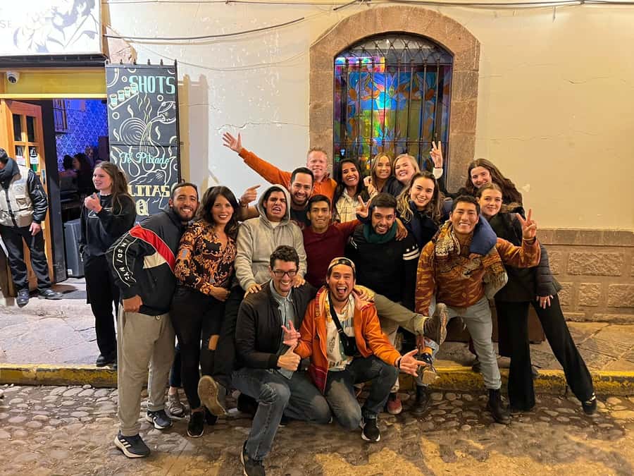 Cusco: Pub Crawl with Skip-the-Line Access and Drinks - Language, group dynamics, and safety