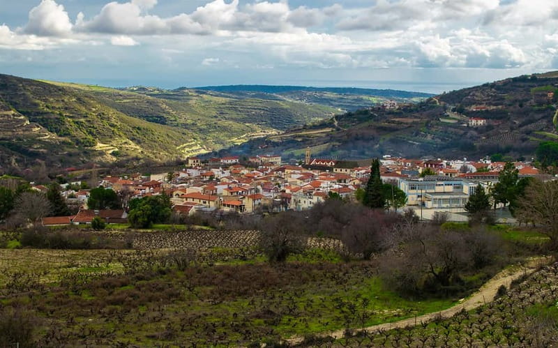 Cyprus: Troodos Mountain Food & Wine Tasting Tour with Lunch - Lefkara and the pleasure of getting out of the vehicle