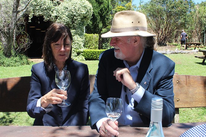 Deluxe Wine Tour to Tamborine Mountain, includes two course lunch - Key points to know before you book