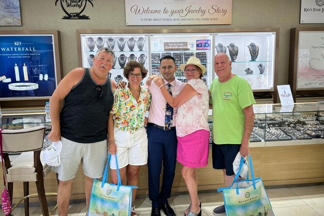 Diamond Shopping Experience with Champagne - Watching jewelry cleaned or set on site