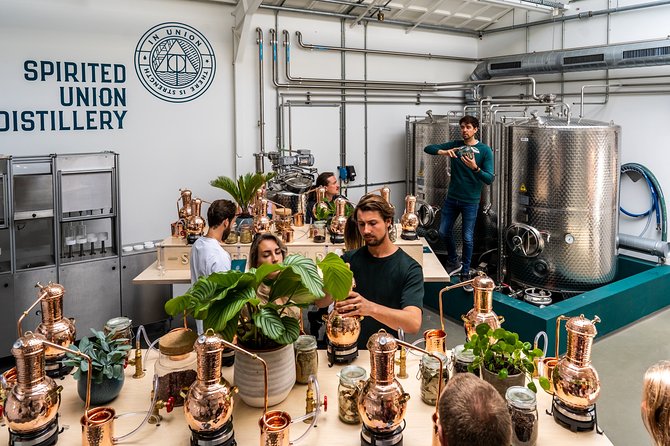 Distilling Class @ Spirited Union Rum Co. (Amsterdam) - The welcome cocktail and an important food tip