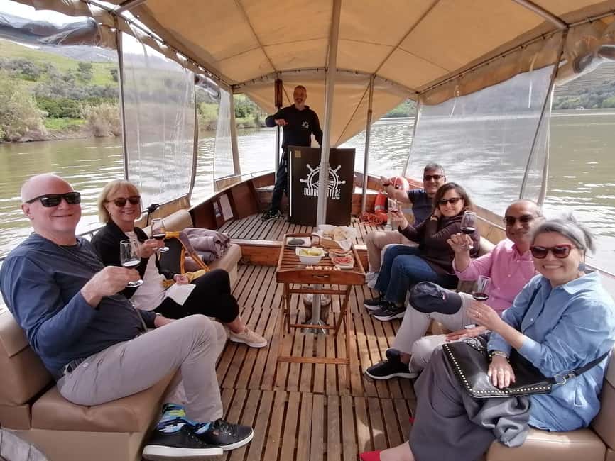 Douro Valley: Half-Day, with 1 winery & 1-h boat tour - Pinhão from the water