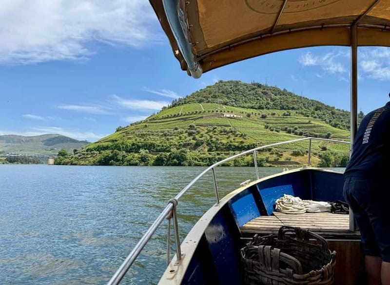 Douro Valley: Small-Group Tour, Winery's Lunch, Private Boat - A long farm lunch with ten wines