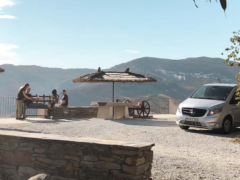 Douro Valley: Tour with Wine Tastings, Lunch, and Boat Ride - Pinhão and one quiet hour on the river