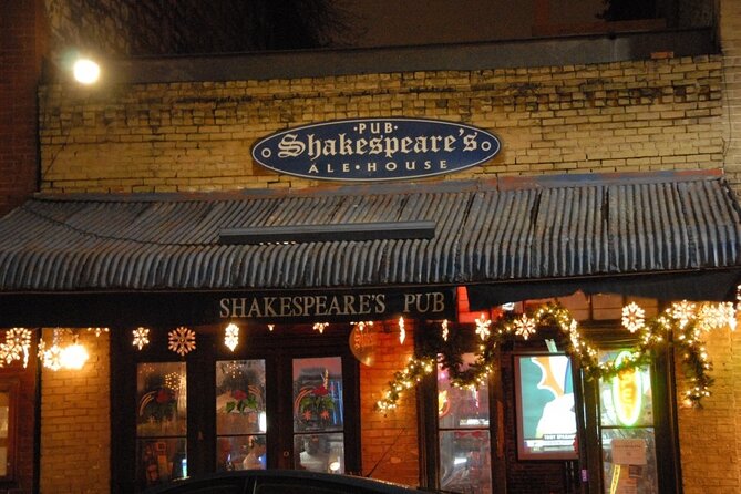 Downtown Austin Live Music Pub Crawl - What the $26 Sixth Street crawl actually gives you