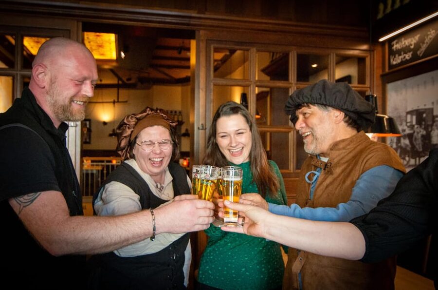 Dresden: Guided Tour with Beer Tasting - Dresden’s Old Town, Seen Through a Beer Glass