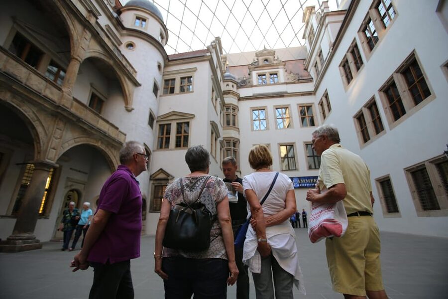 Dresden: Guided Tour with Beer Tasting - CAMONDAS Chocolate Museum and the Tour’s Sweet Surprise