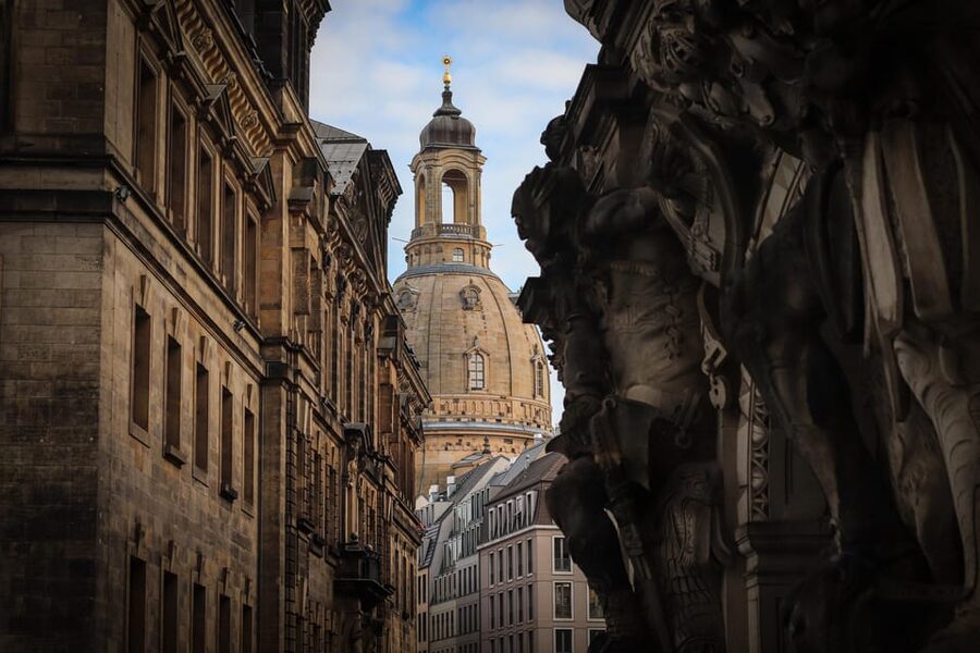 Dresden: Guided Tour with Beer Tasting - DRESDEN 1900 and the Final Stop