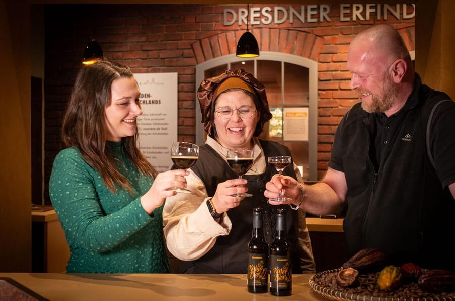 Dresden: Guided Tour with Beer Tasting - How Much History Will You Get?