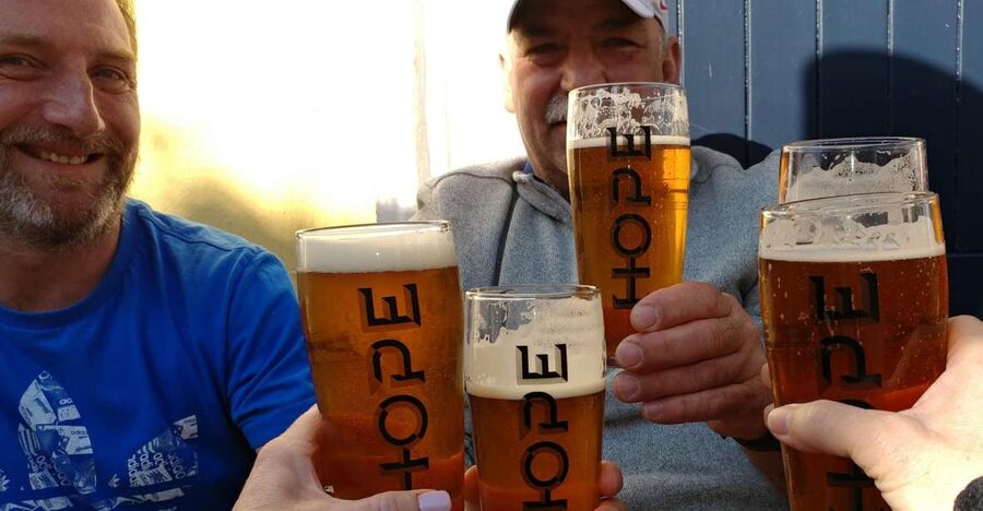 Dublin: Howth Coastal Craft Beer and Seafood Tour - Starting with Howth’s pubs and local past