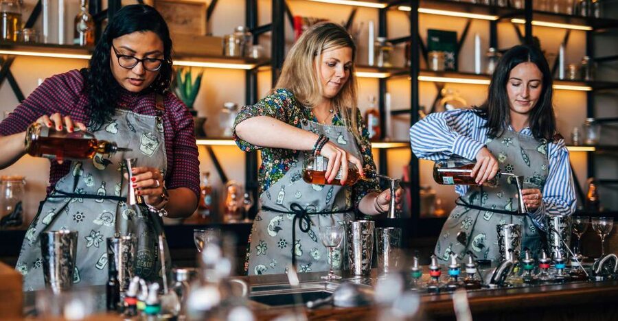Dublin: Roe and Co Distillery Cocktail Workshop Experience - Beyond the Blend: three whiskeys and your own mixture