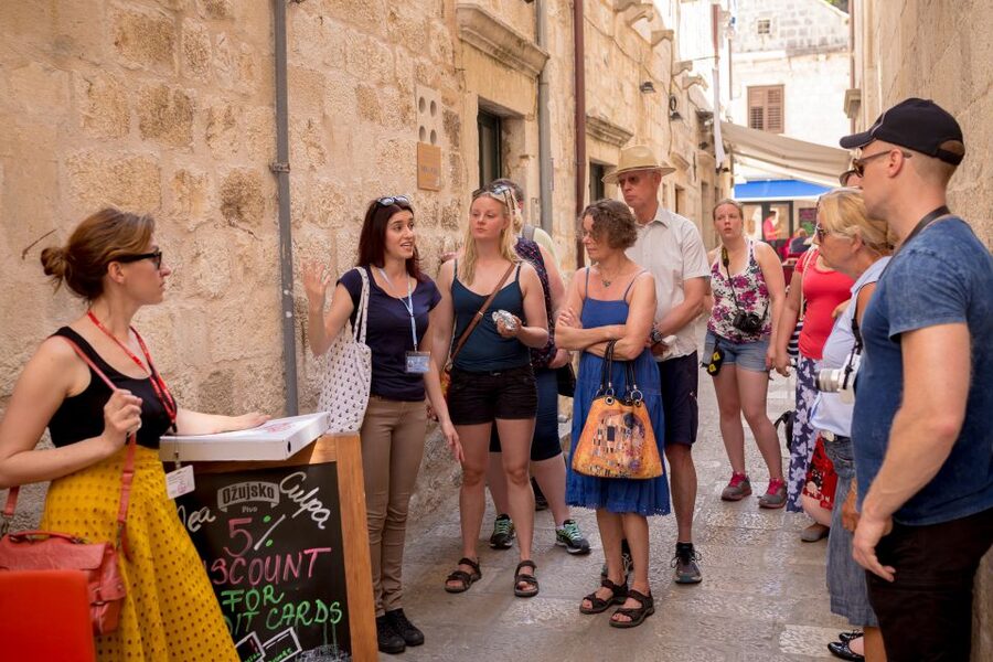 Dubrovnik Gastronomy: 3-Hour Food and Wine Tour - Key points to know before booking