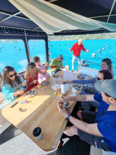 Dubrovnik: Oyster, Mussles, and Wine Tasting Tour in Ston - Oysters, mussels, and Croatian wine on board