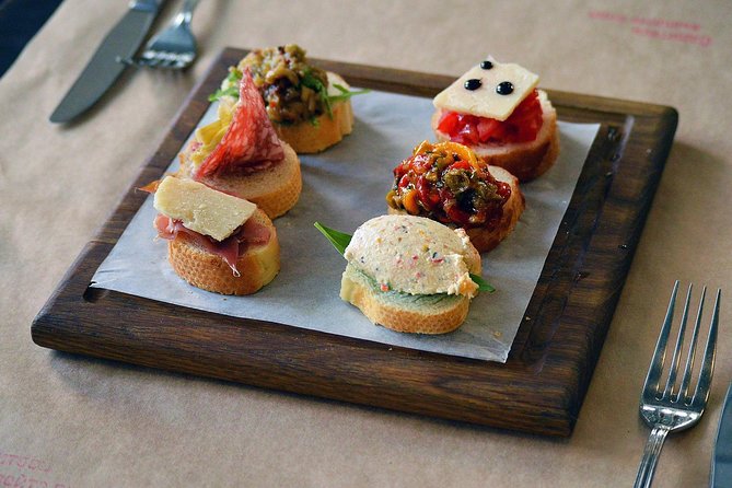 Eat Like a Local: Venice 3-Hour Small-Group Food Tasting Tour - Pastries, sweets, and the story of Venetian sugar