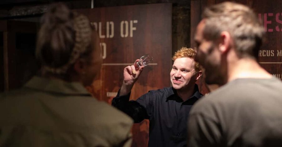 Edinburgh: Holyrood Distillery 'Journey to Whisky' Tour - Starting in the Holyrood at Home lounge