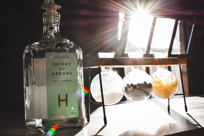 Edinburgh: Holyrood Distillery Whisky and Gin Tour & Tasting - The guides make a real difference