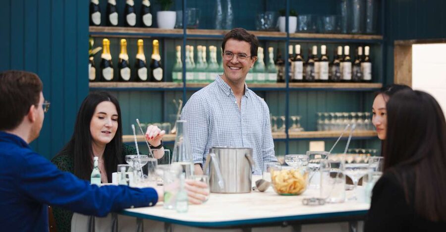 Edinburgh: Lind & Lime Gin Distillery Tour & Tasting - Bottle and label your own mini-gin