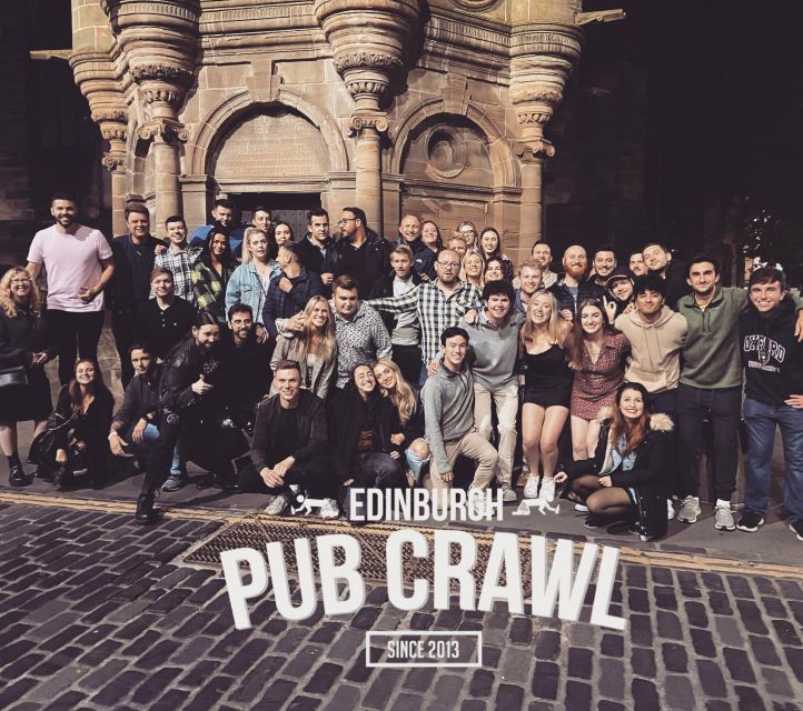 Edinburgh: Pub Crawl 7 Bars with 6 Shots - Key points at a glance