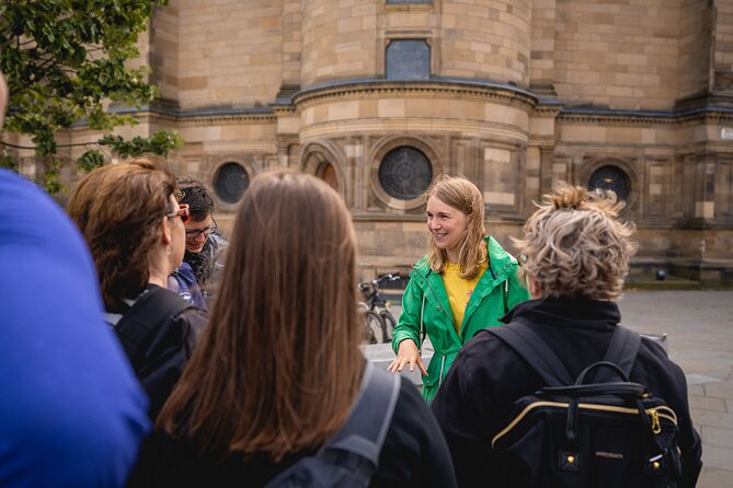Edinburgh: Pubs & History Walking Tour with Beer Tasting - Why this Edinburgh beer walk works