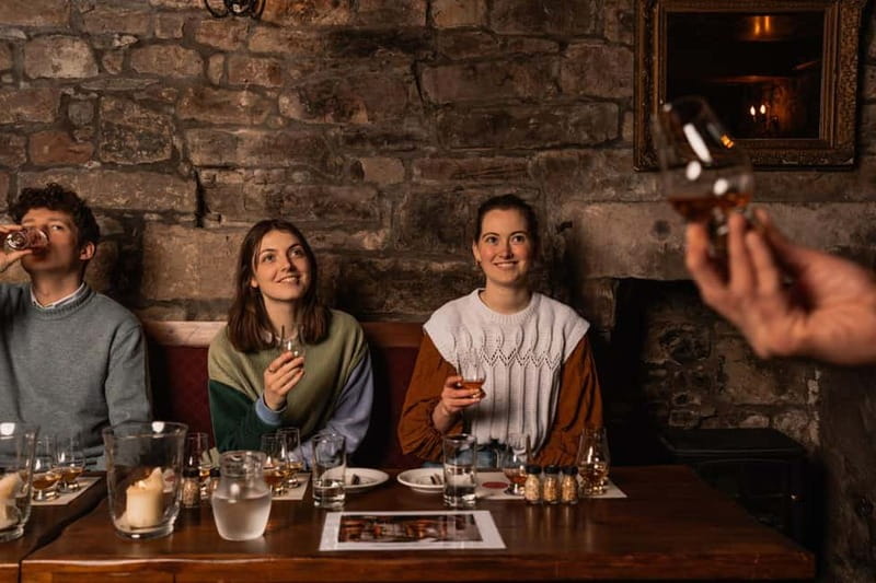 Edinburgh: Small-Group History of Whisky Tour with Tasting - Key points to know before booking