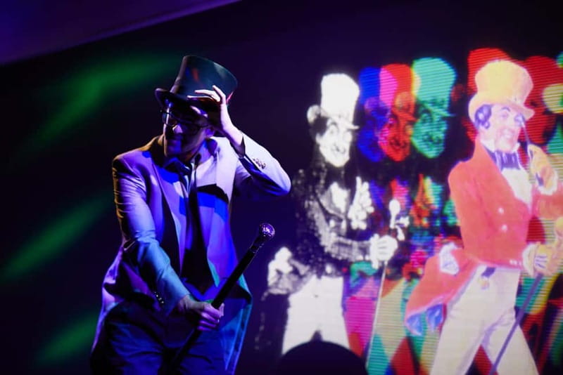 Edinburgh: The Johnnie Walker Whisky Experience - What happens inside Johnnie Walker Princes Street