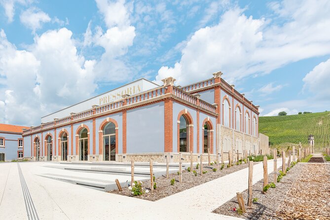 Entrance ticket to Pressoria in the heart of Champagne with Tasting - Arriving in Aÿ-Champagne