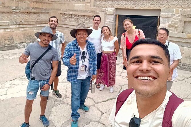 Explore Hierve el Agua, Mitla, Tule, Textile and Mezcal for a day - Teotitlán del Valle and the work behind a wool rug