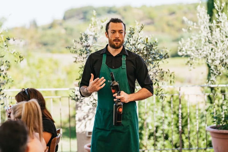 Florence: Chianti Wineries Tour with Wine Tasting - The scenery is a major reason to choose the morning tour