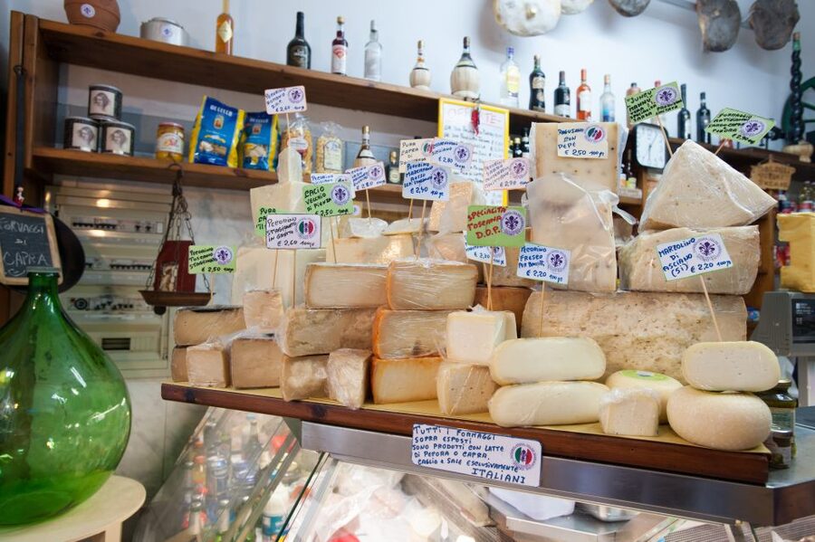 Florence: Sunset Wine and Food Tour - Expect more than one type of wine stop