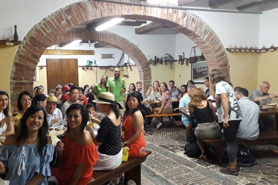 Florence: Val d’Orcia Wine Tasting & Lunch Small Group Tour - Practical advice for a smoother day