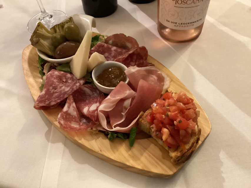 Florence: Wine Windows Walk with Wine Tasting and Appetizers - Timing, access, and simple preparation