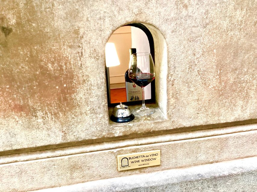 Florence: Wine Windows Walk with Wine Tasting and Appetizers - The Duomo and Florence’s great public spaces