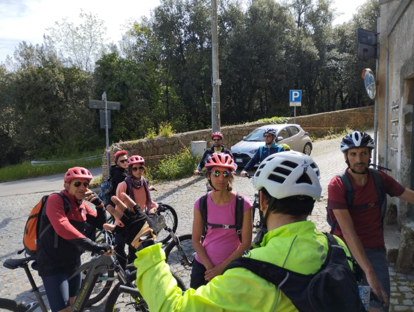 Frascati: Tour in E-Bike with Wine Tasting - Who will enjoy this ride most