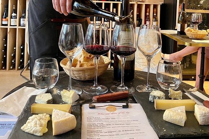 French Wine, Champagne And Cheese Tasting Paris SECRET WINE DOOR - Learning to taste wine without the classroom feeling