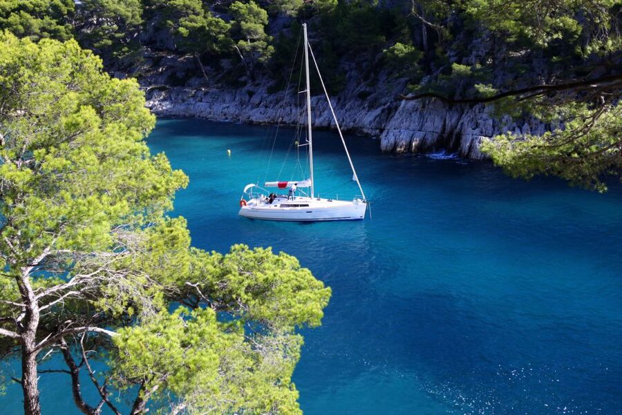 From Aix: Cassis Boat Ride & Provence Wine Tasting Day Tour - Why this Cassis day trip works so well