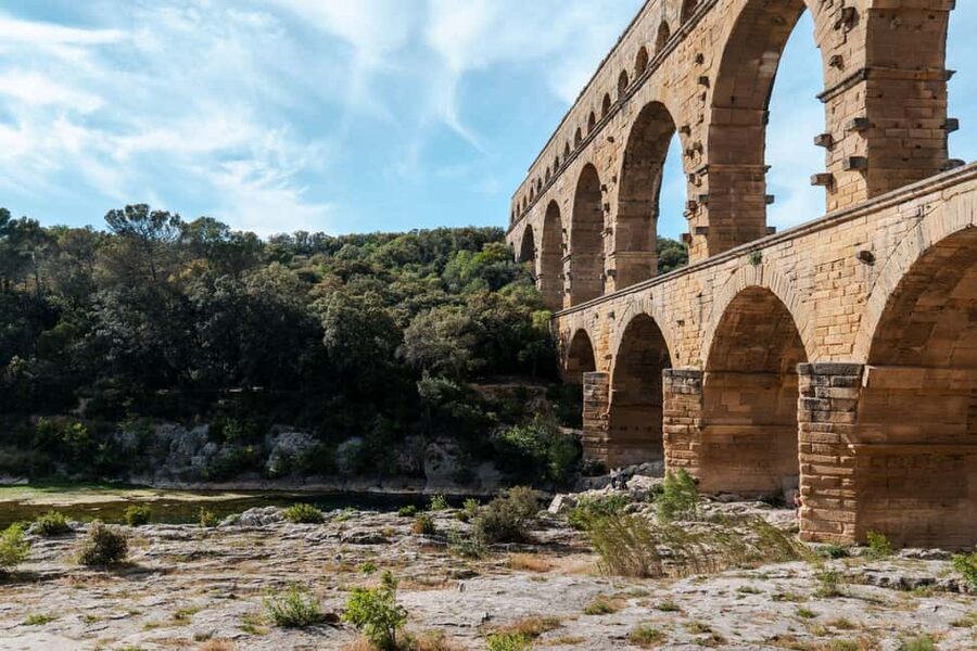 From Aix-en-Provence: Provence Region Tour with Wine Tasting - How the guide shapes the day