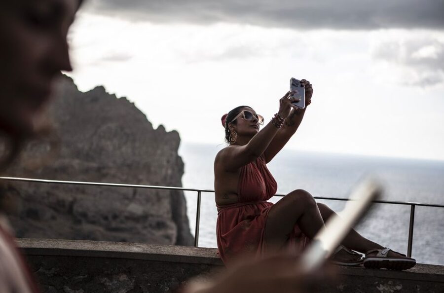 From Alcudia: Sunset Formentor Tour with Cava - Atalaya de Albercutx is the sunset finale